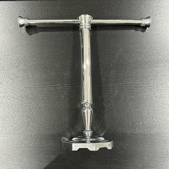 Chrome T Stand - Picture 2 of 6